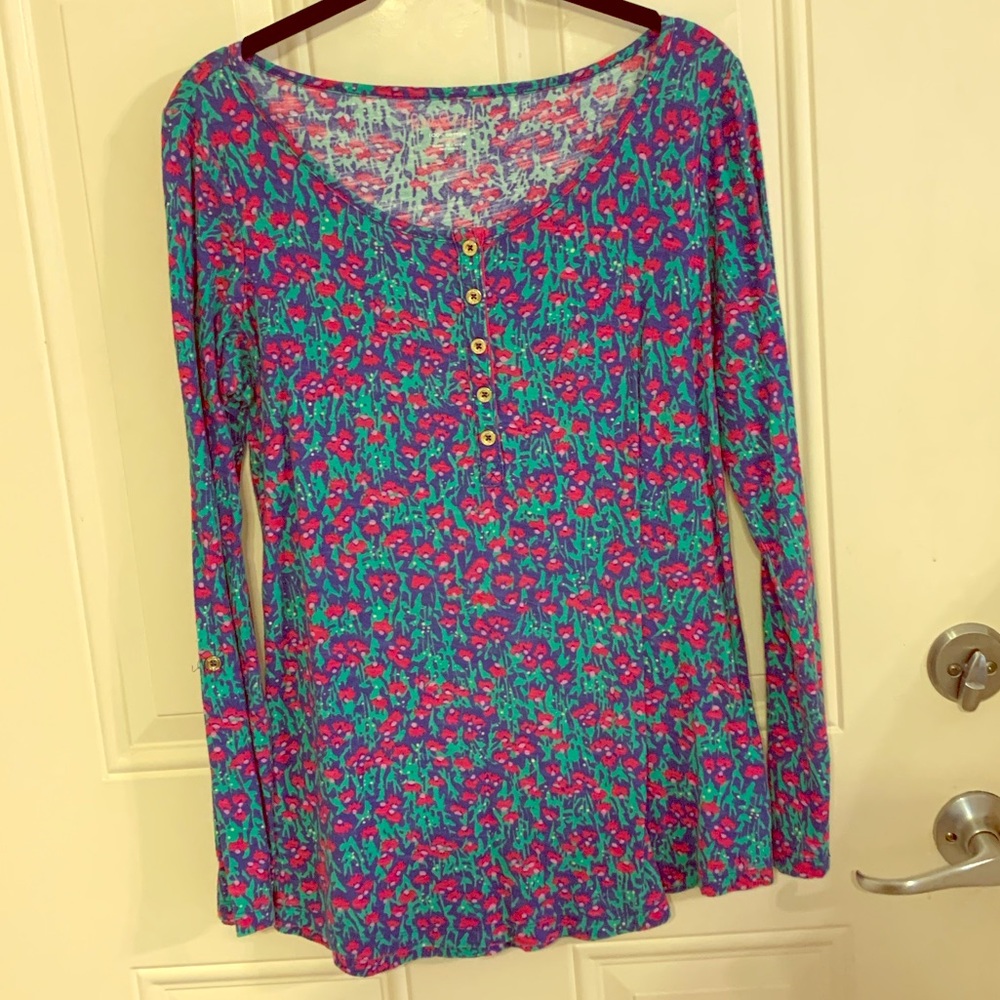EEUC Lilly Pulitzer Floral Top Size L.